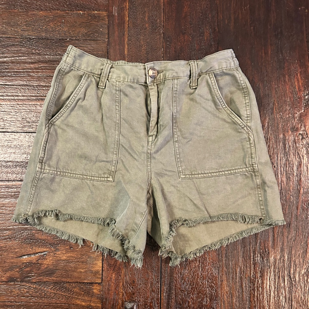Aerie Olive Cargo Linen Cotton Blend Shorts with Frayed Hem